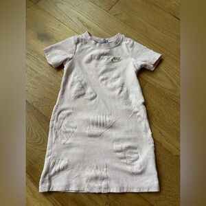 Nike dress 5t light pink